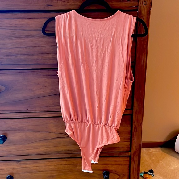 Body suit - Picture 4 of 4